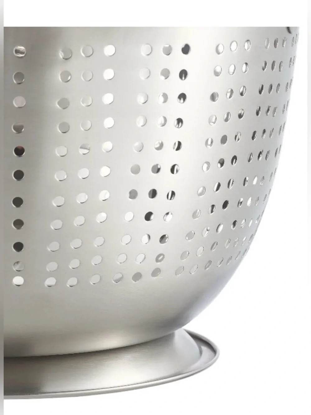 Stainless Steel 3 QT Multi-Use Strainer For Fruits & Vegetables